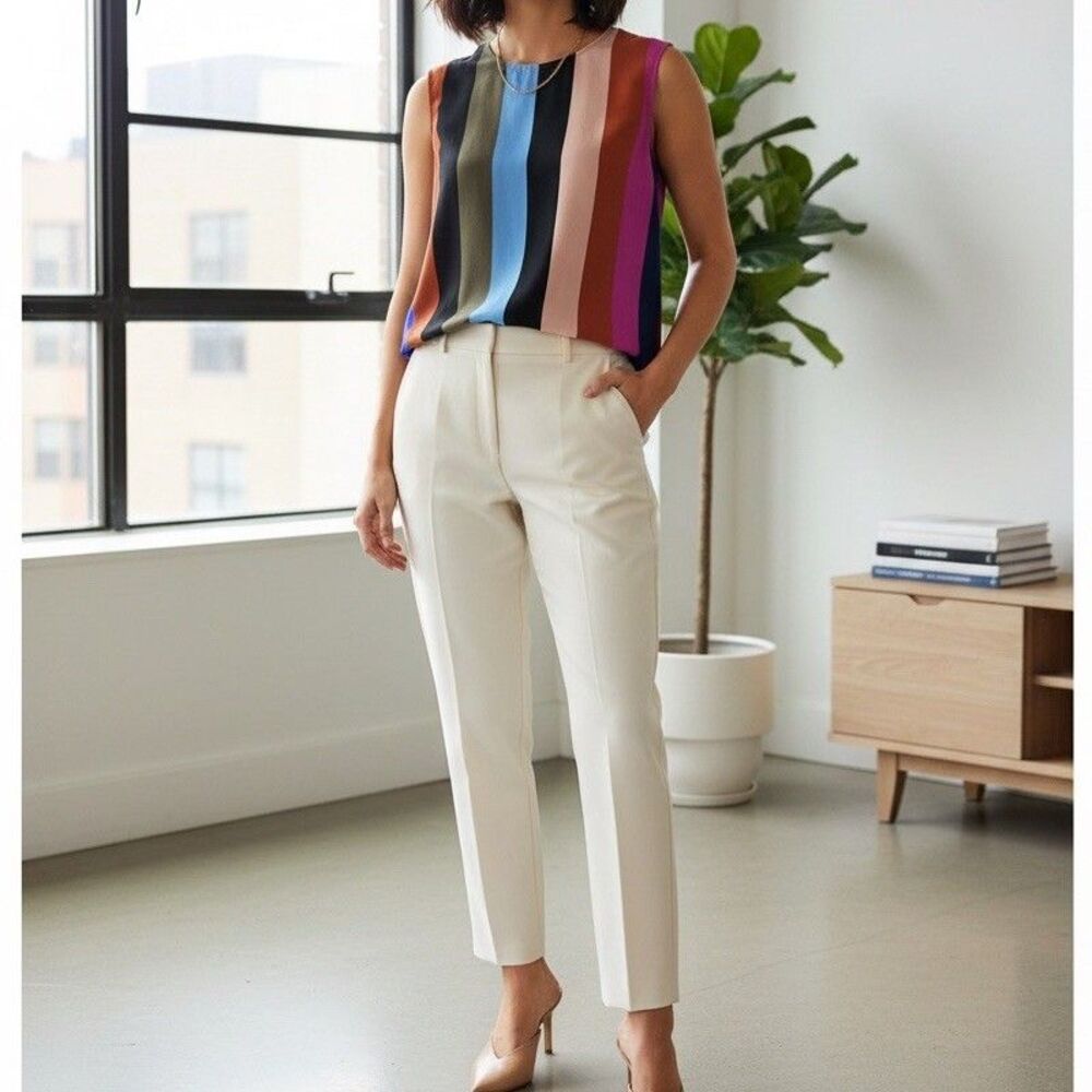 Diane Von Furstenberg Sleeveless Silk Colorful Top M Natural Classic Blouse - Picture 9 of 9